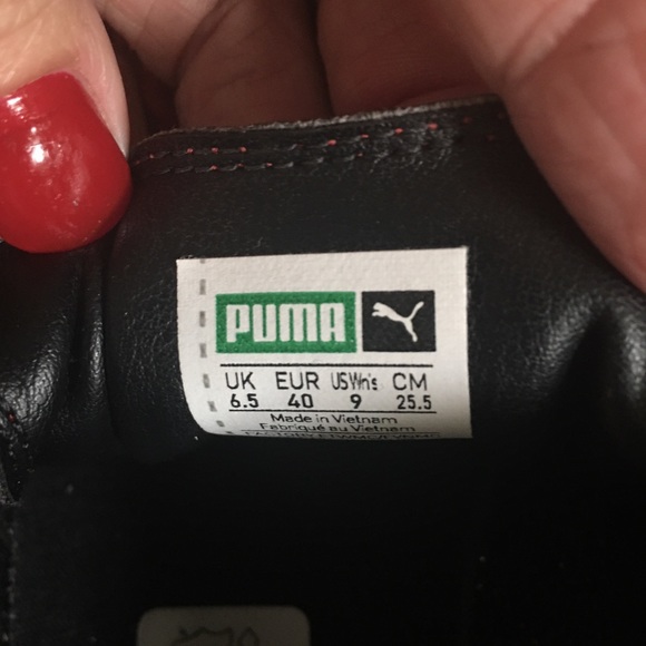 Puma - Picture 3 of 3